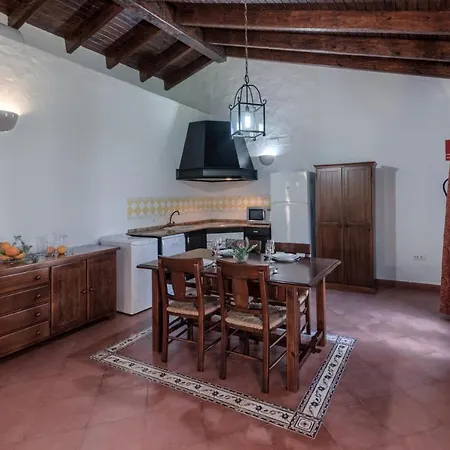 Hacienda Roche Viejo