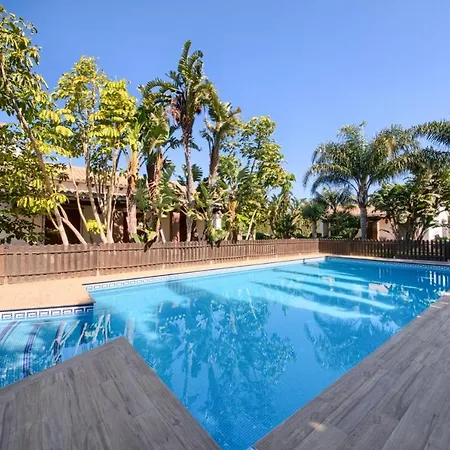 Hacienda Roche Viejo *