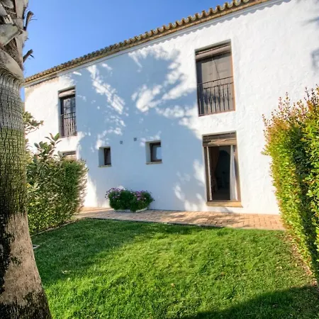 Hacienda Roche Viejo *