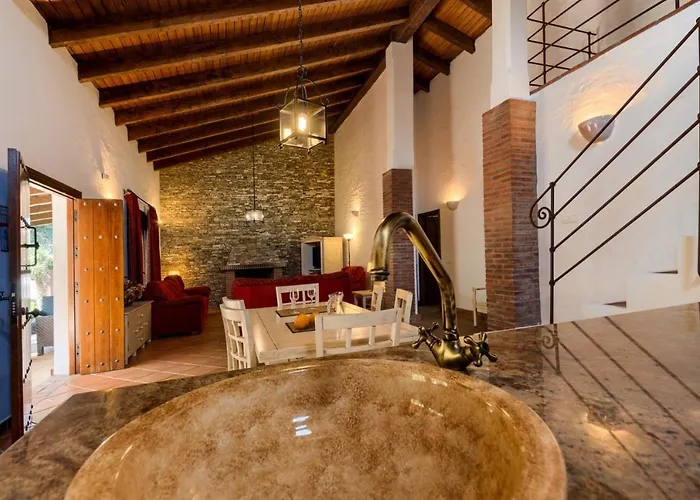 Hacienda Roche Viejo コニル・デ・ラ・フロンテラ
