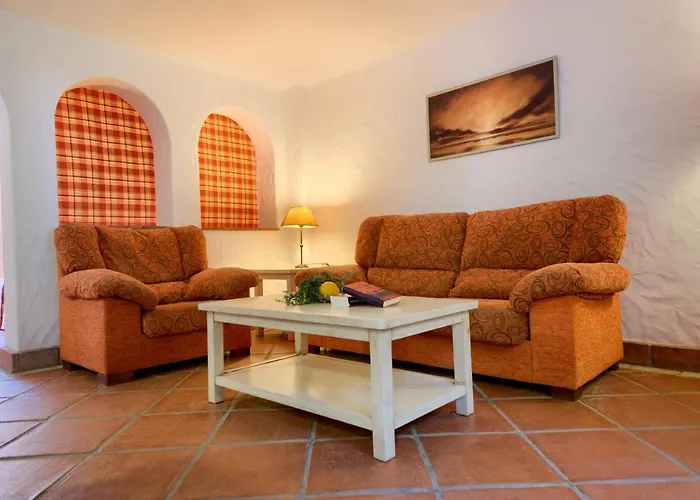 Hacienda Roche Viejo