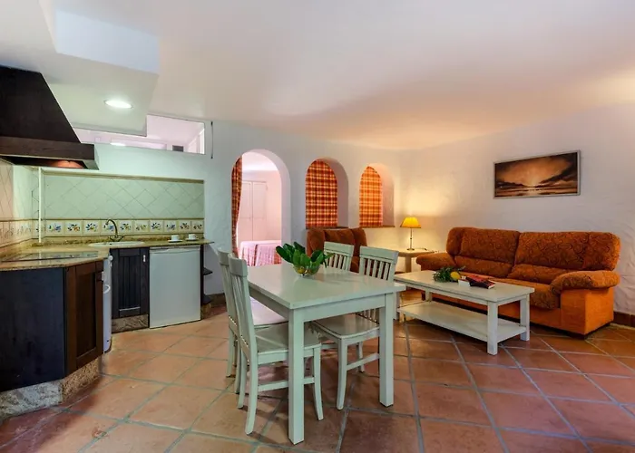 Сasa de vacaciones Hacienda Roche Viejo *