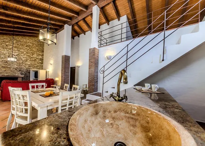 Hacienda Roche Viejo