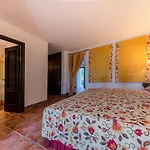 Hacienda Roche Viejo