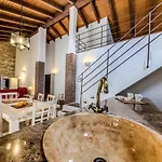 Hacienda Roche Viejo